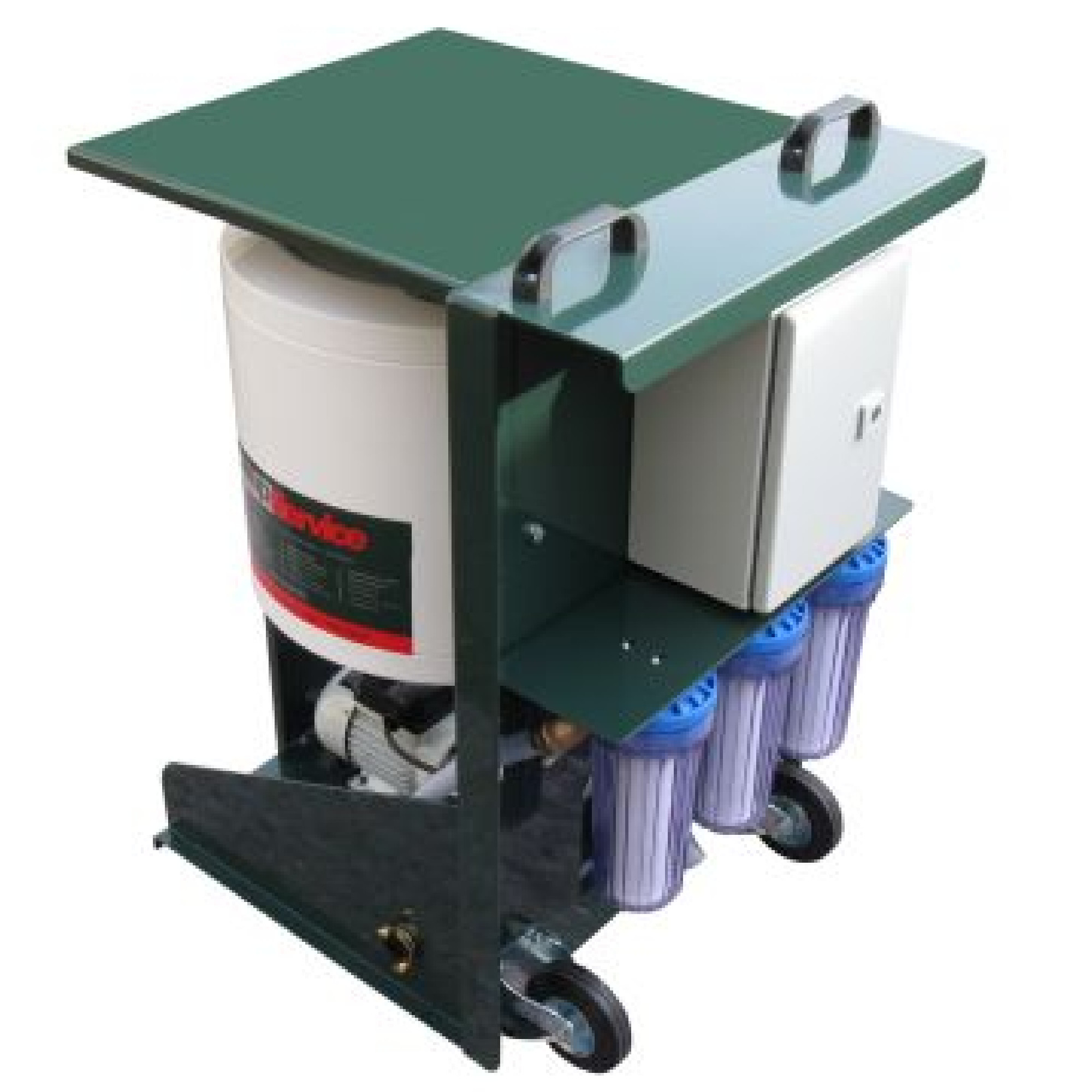 Mobiler Wasserfilter mit weißem Tank, grünem Untergestell, blauen Filterelementen, Bedienfeld und Rollen für Wassermanagement